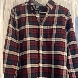 Men’s American Eagle, Burgandy and Blue Casual Button Down Shirt. Small